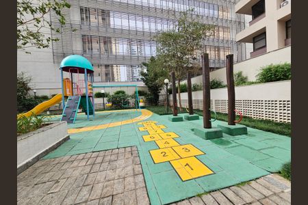 Apartamento para alugar com 96m², 4 quartos e 2 vagasÁrea comum - Playground