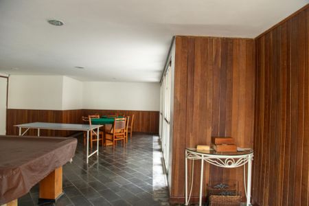 Apartamento à venda com 92m², 3 quartos e 2 vagas Apartamento à venda com 92m², 3 quartos e 2 vagasSala de Jogos