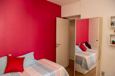 Apartamento à venda com 92m², 3 quartos e 2 vagas Apartamento à venda com 92m², 3 quartos e 2 vagasQuarto 2