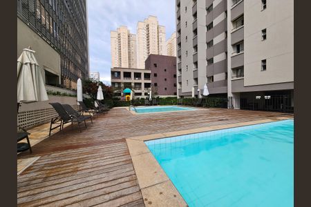 Apartamento para alugar com 96m², 4 quartos e 2 vagasÁrea comum - Piscina