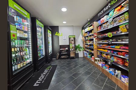 Apartamento para alugar com 96m², 4 quartos e 2 vagasMercado