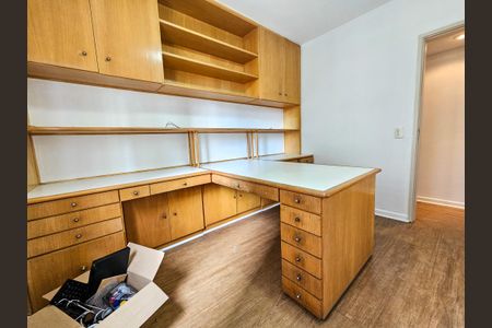 Apartamento para alugar com 96m², 4 quartos e 2 vagasQuarto 1 