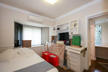 Apartamento à venda com 386m², 3 quartos e 4 vagas Apartamento à venda com 386m², 3 quartos e 4 vagasSuíte Americana 2