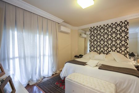 Apartamento à venda com 386m², 3 quartos e 4 vagas Apartamento à venda com 386m², 3 quartos e 4 vagasSuíte 1