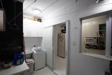 Casa de condomínio à venda com 100m², 3 quartos e 2 vagasÁrea de Serviço