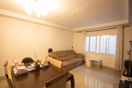 Sala de casa de condomínio à venda com 3 quartos, 100m² em Jardim Leonor Mendes de Barros, São Paulo