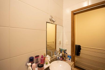 Casa de condomínio à venda com 100m², 3 quartos e 2 vagasBanheiro 2