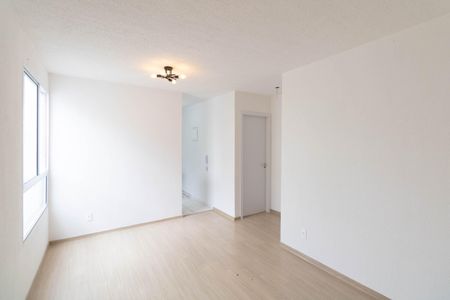 Sala de apartamento para alugar com 2 quartos, 44m² em Campo Grande, Rio de Janeiro