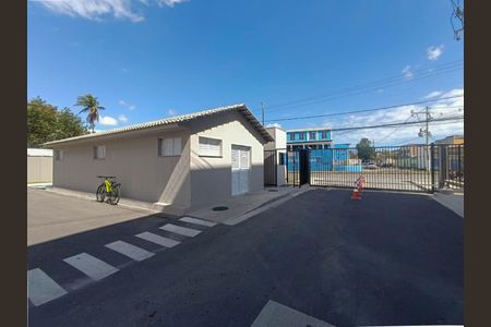 Apartamento para alugar com 44m², 2 quartos e 1 vagaFachada e portaria