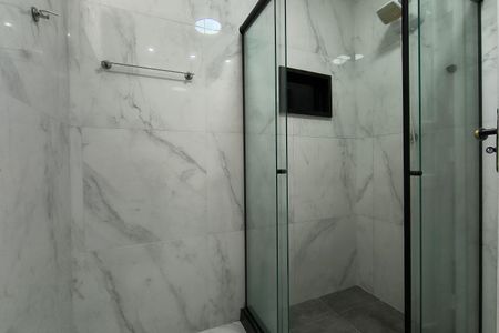 Casa de condomínio para alugar com 100m², 3 quartos e 2 vagasBanheiro Social