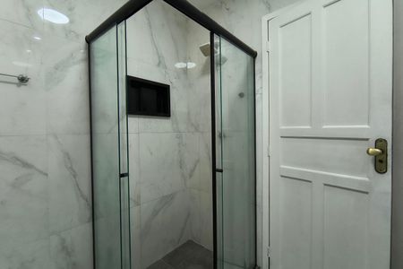 Casa de condomínio para alugar com 100m², 3 quartos e 2 vagasBanheiro Social