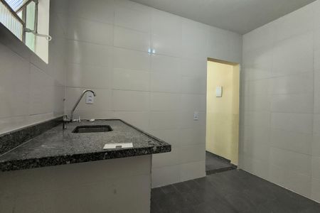 Casa de condomínio para alugar com 100m², 3 quartos e 2 vagasCozinha 