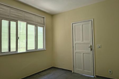 Casa de condomínio para alugar com 100m², 3 quartos e 2 vagasSala