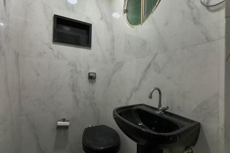 Casa de condomínio para alugar com 100m², 3 quartos e 2 vagasBanheiro 2