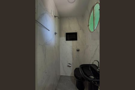 Casa de condomínio para alugar com 100m², 3 quartos e 2 vagasBanheiro 2