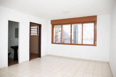 Studio - Sala / Quarto de kitnet/studio para alugar com 1 quarto, 27m² em Centro Histórico, Porto Alegre