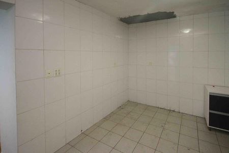 Casa para alugar com 50m², 2 quartos e 1 vaga