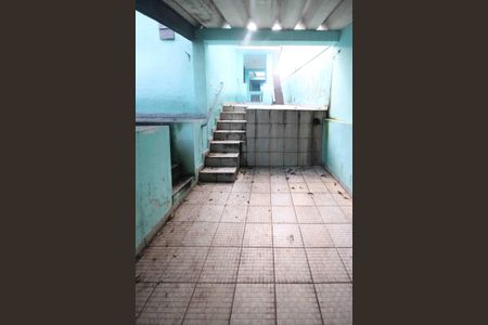 Casa para alugar com 50m², 2 quartos e 1 vaga