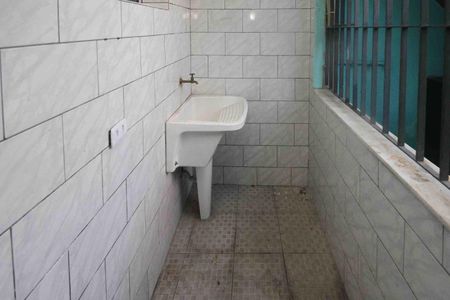 Casa para alugar com 50m², 2 quartos e 1 vaga