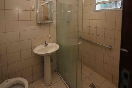 Casa para alugar com 50m², 2 quartos e 1 vaga