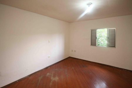 Casa para alugar com 50m², 2 quartos e 1 vaga