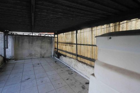 Casa para alugar com 50m², 2 quartos e 1 vaga