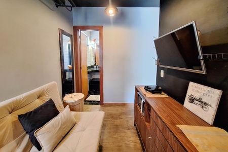 Casa à venda com 240m², 4 quartos e 2 vagasSuíte 1