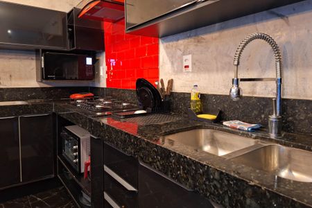 Casa à venda com 240m², 4 quartos e 2 vagasCozinha