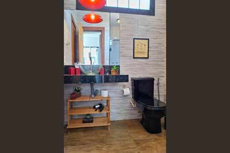 Casa à venda com 240m², 4 quartos e 2 vagasBanheiro Social 2