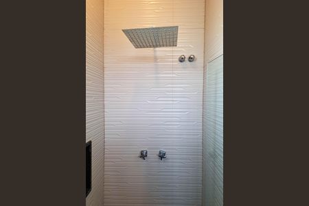 Casa à venda com 240m², 4 quartos e 2 vagasBanheiro Social 2