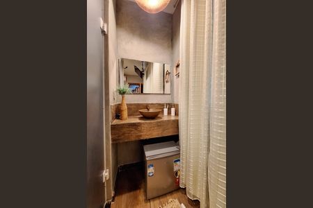 Casa à venda com 240m², 4 quartos e 2 vagasBanheiro da Suíte 2