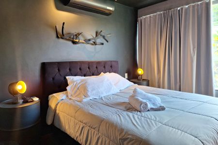 Casa à venda com 240m², 4 quartos e 2 vagasSuíte 1