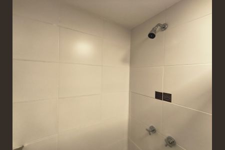 Studio para alugar com 24m², 1 quarto e sem vaga Studio para alugar com 24m², 1 quarto e sem vagaBanheiro