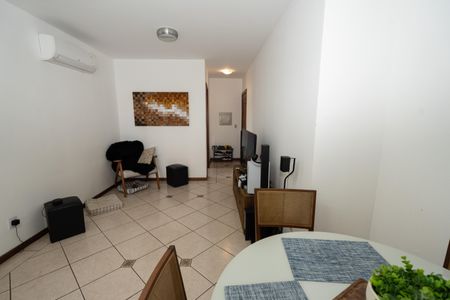 Sala de apartamento à venda com 2 quartos, 79m² em Jardim Itu, Porto Alegre