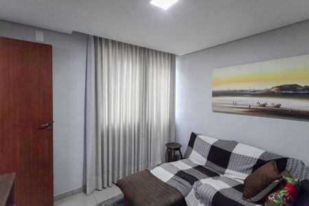 Casa à venda com 242m², 4 quartos e 4 vagasQuarto 1