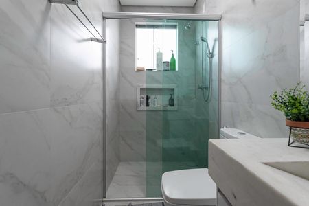 Casa à venda com 242m², 4 quartos e 4 vagasBanheiro social 1