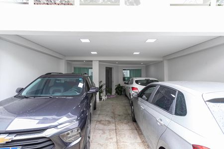 Casa à venda com 242m², 4 quartos e 4 vagasGaragem