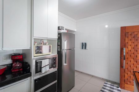 Casa à venda com 242m², 4 quartos e 4 vagasCozinha