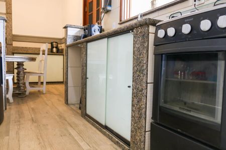 Casa de condomínio à venda com 280m², 4 quartos e 2 vagasCozinha  - 1º Pavimento