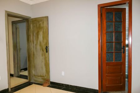 Casa de condomínio à venda com 280m², 4 quartos e 2 vagas Quarto Suite 2 - 2º Pavimento
