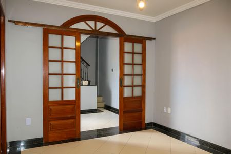 Casa de condomínio à venda com 280m², 4 quartos e 2 vagas Quarto Suite 2 - 2º Pavimento