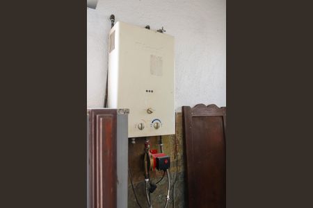 Casa de condomínio à venda com 280m², 4 quartos e 2 vagasÁrea de Serviço - Terraço