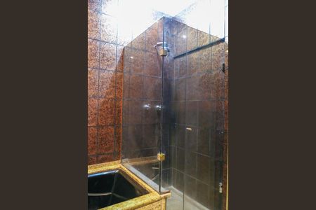 Casa de condomínio à venda com 280m², 4 quartos e 2 vagasBanheiro Social - 2º Pavimento