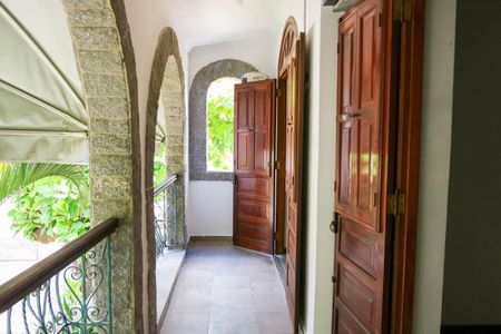 Casa de condomínio à venda com 280m², 4 quartos e 2 vagasVaranda dos Quartos - 2º Pavimento