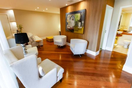 Apartamento para alugar com 140m², 3 quartos e 2 vagas Apartamento para alugar com 140m², 3 quartos e 2 vagasSala