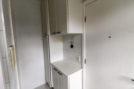 Apartamento para alugar com 140m², 3 quartos e 2 vagas Apartamento para alugar com 140m², 3 quartos e 2 vagasDetalhe da area de serviço