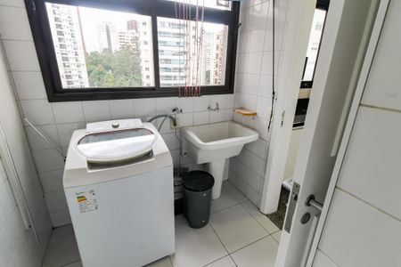 Apartamento para alugar com 140m², 3 quartos e 2 vagas Apartamento para alugar com 140m², 3 quartos e 2 vagasÁrea de Serviço
