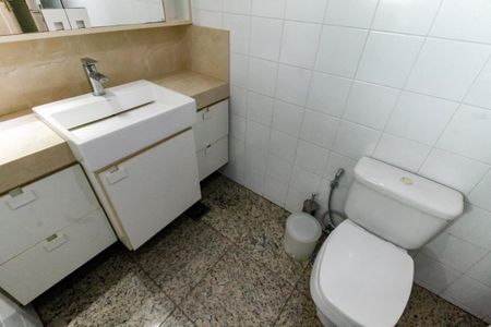 Apartamento para alugar com 140m², 3 quartos e 2 vagas Apartamento para alugar com 140m², 3 quartos e 2 vagasBanheiro da Suíte 3