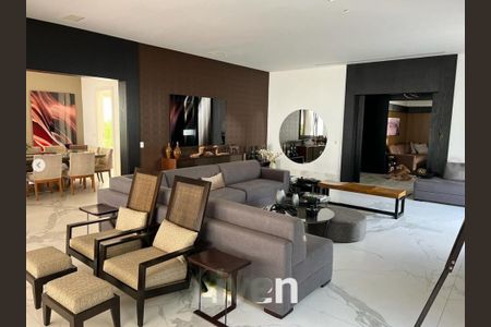 Casa à venda com 5 quartos, 640m² em Morumbi, São Paulo