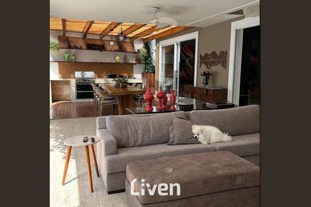 Casa à venda com 5 quartos, 640m² em Morumbi, São Paulo